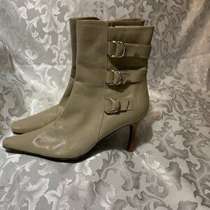 Valerie Stevens Women's Taupe Color Zip-up Boots, Size 10